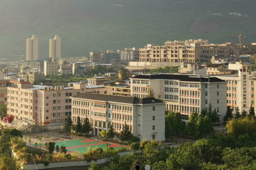 jiuyou.com数码DCN助力汉源职业高级中学校园网“智行+光”升级